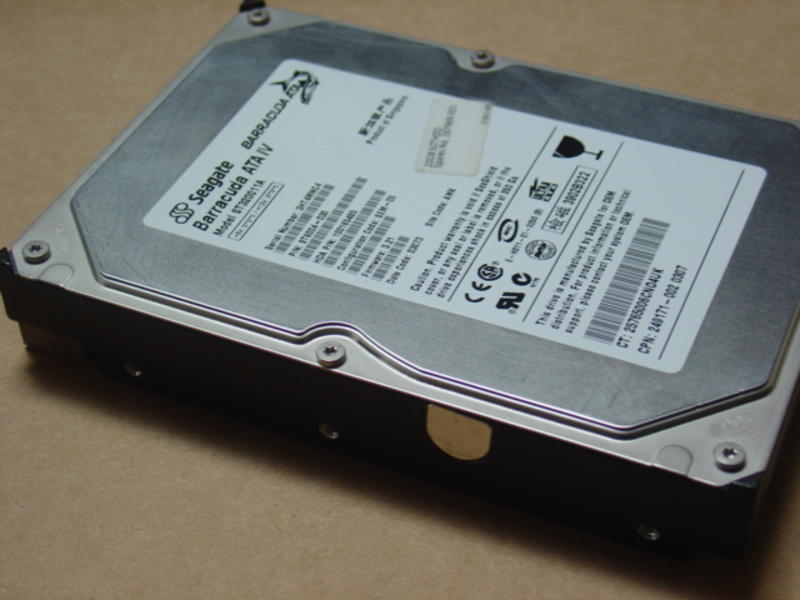 Compaq 20.0GB 7200RPM 3.5-Inch 2MB Ultra ATA/100 ( IDE/EIDE)