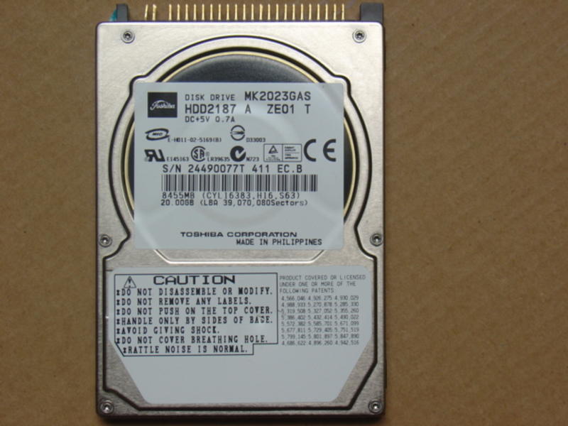 Toshiba 20.0GB 4200 RPM 9.5MM Ultra DMA-100/ATA-5 IDE/EIDE Hard Drive