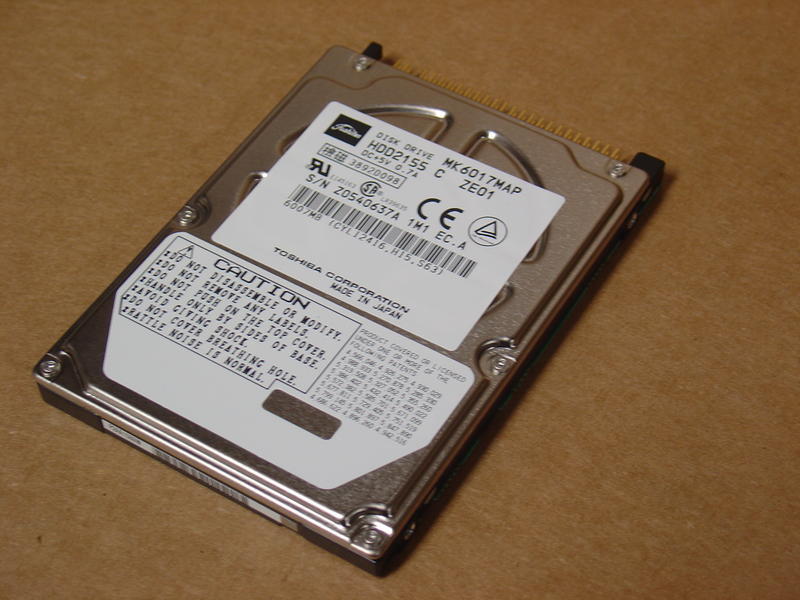 Toshiba MK6017MAP 6.0GB 4200 RPM 9.5MM Ultra DMA-2/ATA-5 IDE/EIDE Hard Drive