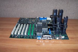 DELL 657XG /0657XG PowerEdge 4400 System Board