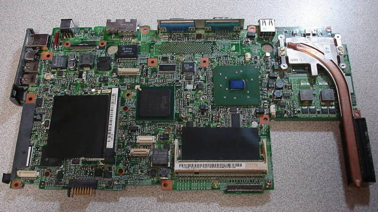 DELL t0404 Latitude D400 Motherboard