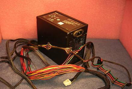 DELL DW209 / DW002 XPS 630 750 watts Power Supply